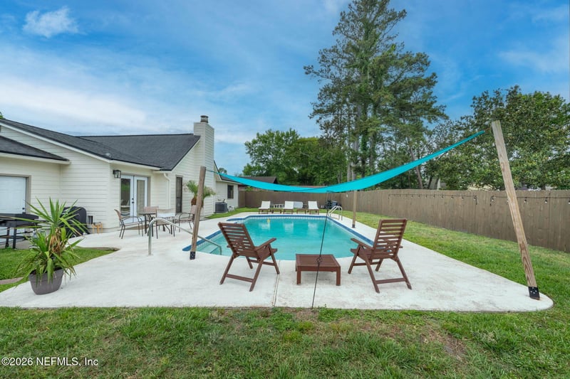 8810 Osprey Ln, Jacksonville, FL 32217