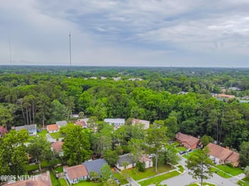 8812 Cavender Dr, Jacksonville, FL 32216