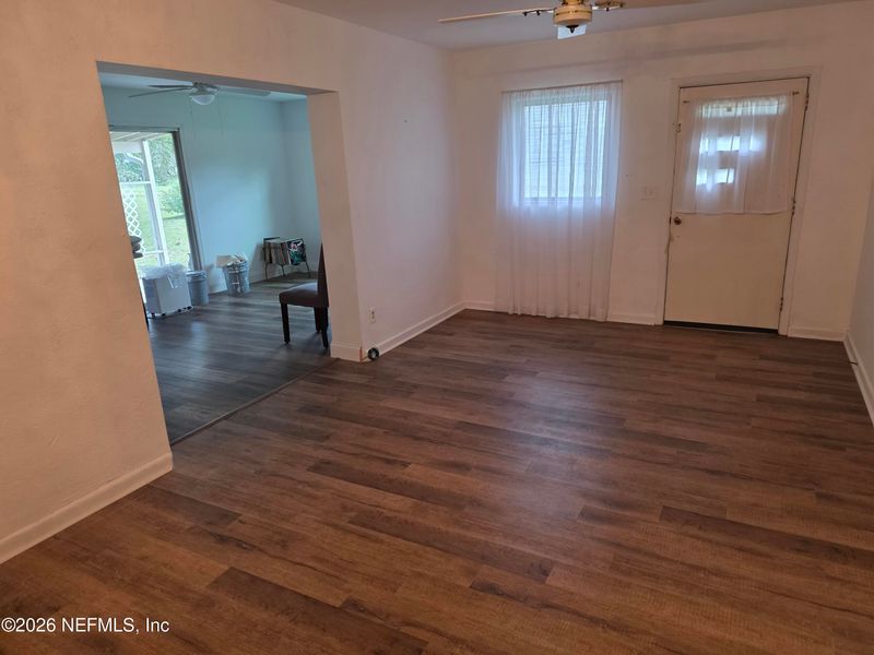 8815 Macarthur Ct S, Jacksonville, FL 32216