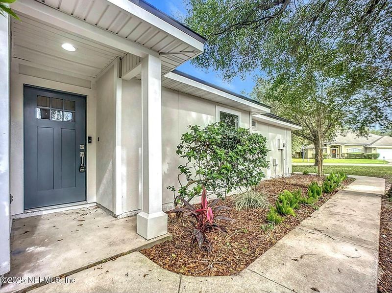 882 Pine Moss Rd, Jacksonville, FL 32218