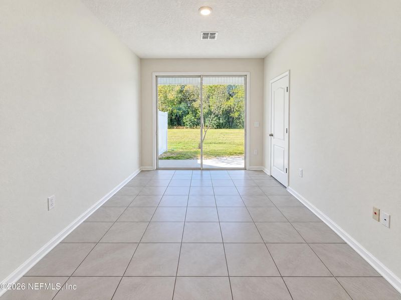 882 Rotary Rd, Jacksonville, FL 32211