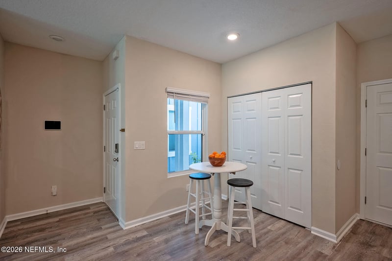 883 Capitol Pw, Jacksonville, FL 32218