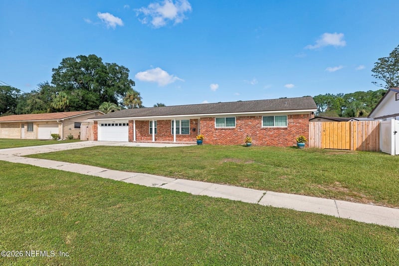 8833 Coventry Ct, Jacksonville, FL 32257