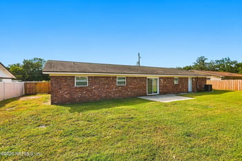 8833 Coventry Ct, Jacksonville, FL 32257