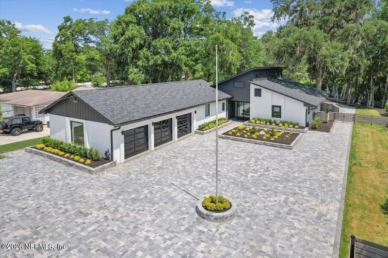 8833 Sanchez Rd, Jacksonville, FL 32217