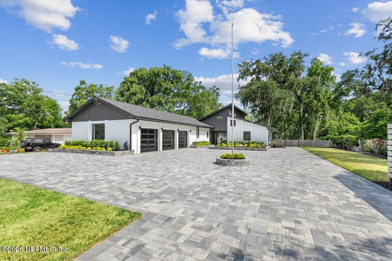8833 Sanchez Rd, Jacksonville, FL 32217