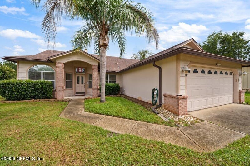8843 Ivymill Pl N, Jacksonville, FL 32244