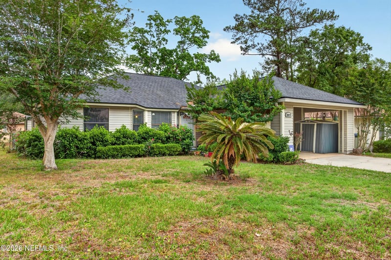8849 Victoria Landing Dr W, Jacksonville, FL 32208