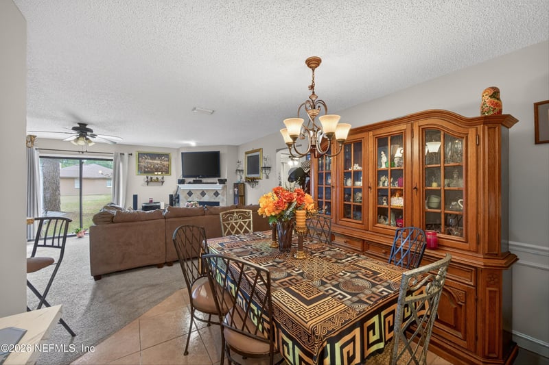 8849 Victoria Landing Dr W, Jacksonville, FL 32208