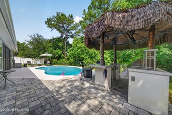 885 Corsica Ln, Jacksonville, FL 32218
