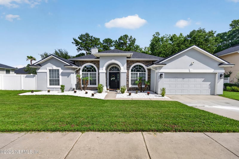 885 Corsica Ln, Jacksonville, FL 32218