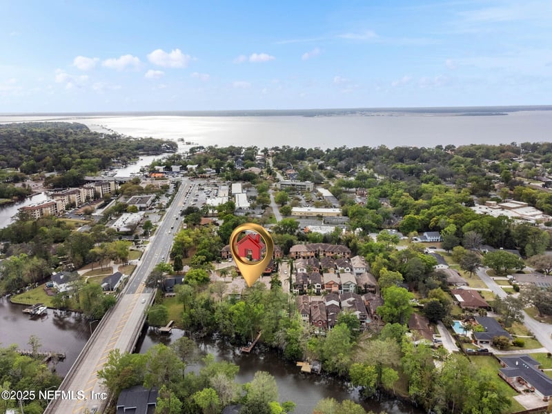 8861 Amalfi Ct, Jacksonville, FL 32217