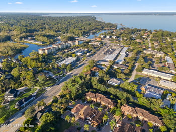 8861 La Terrazza Pl, Jacksonville, FL 32217