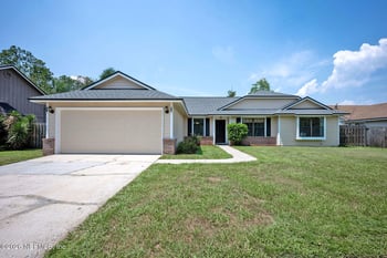 8869 Rose Hill Dr, Jacksonville, FL 32221
