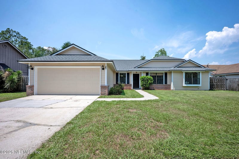 8869 Rose Hill Dr, Jacksonville, FL 32221