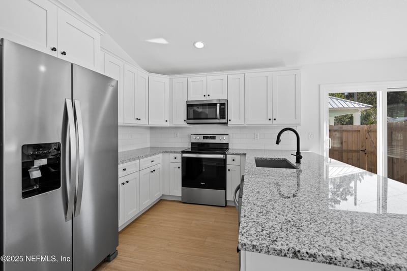 887 E Aiken St, St Augustine, FL 32084