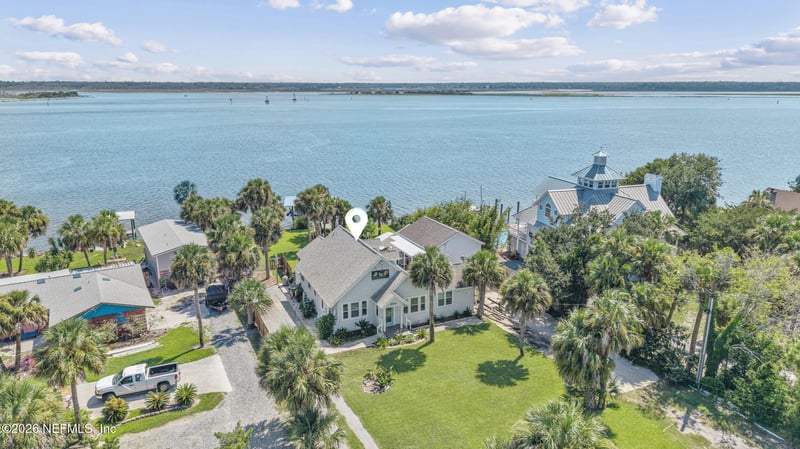 8872 Heckscher Dr, Jacksonville, FL 32226