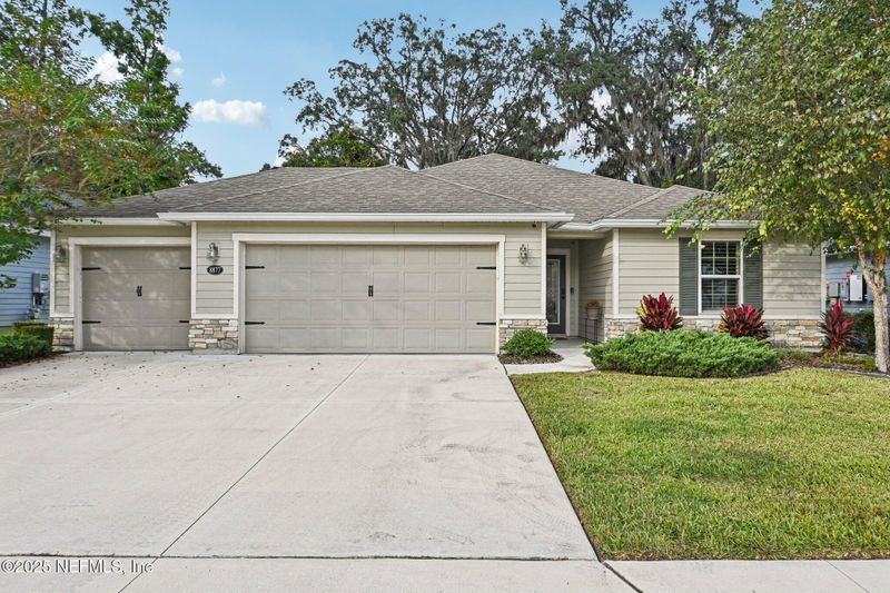8877 Ruby Cove Ct, Jacksonville, FL 32216