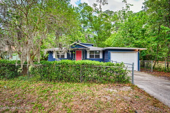 8897 Bronson Ln, Jacksonville, FL 32219