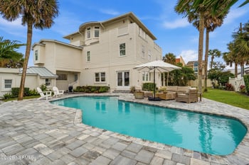 890 Beach Ave, Atlantic Beach, FL 32233