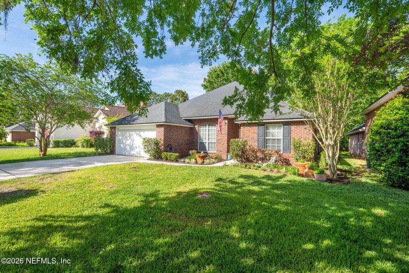 8904 Canopy Oaks Dr, Jacksonville, FL 32256
