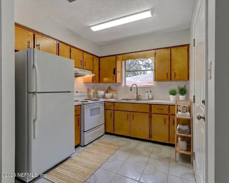 8946 6th Ave, Jacksonville, FL 32208