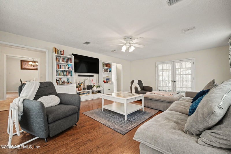 8957 Yarmouth Rd, Jacksonville, FL 32257