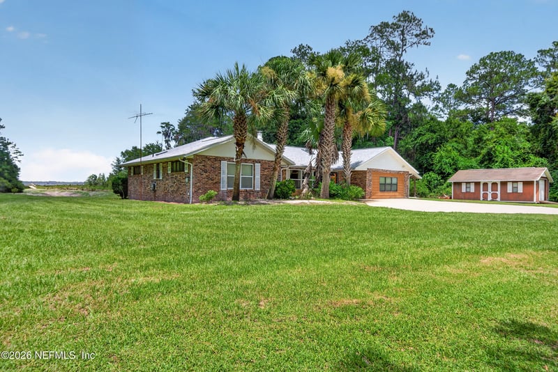 8961 SW 137th St, Starke, FL 32091