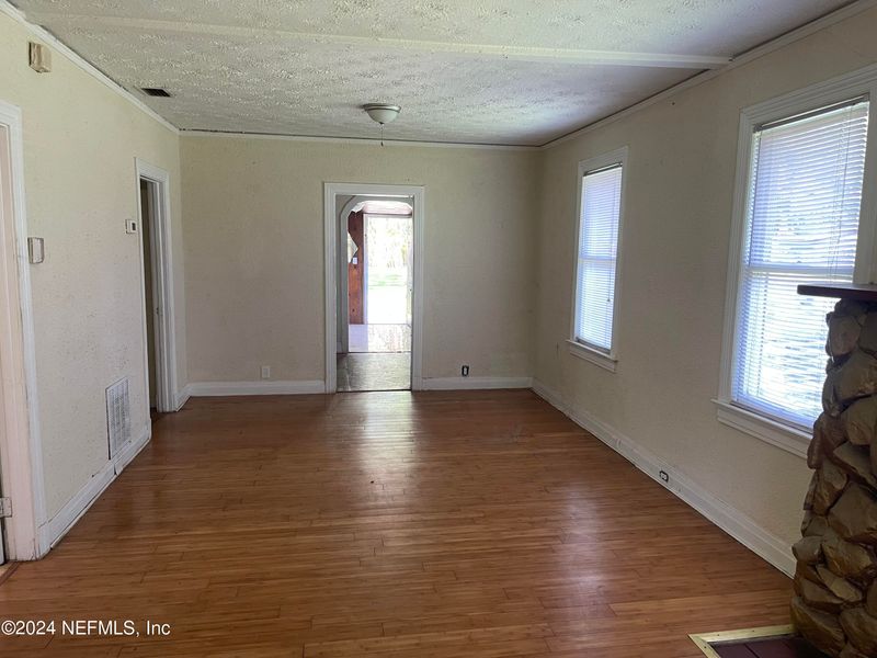 8972 3rd Ave, Jacksonville, FL 32208