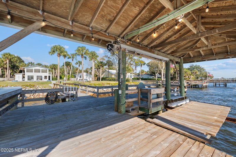 8978 Heckscher Dr, Jacksonville, FL 32226