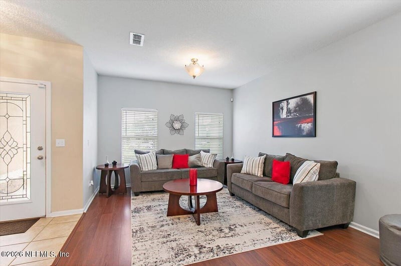 8992 Merseyside Ave, Jacksonville, FL 32219