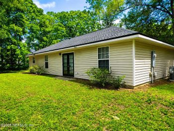 901 SW Pecan St, Keystone Heights, FL 32656