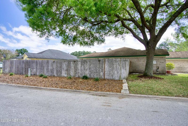 9011 Blalock Ct, Jacksonville, FL 32257