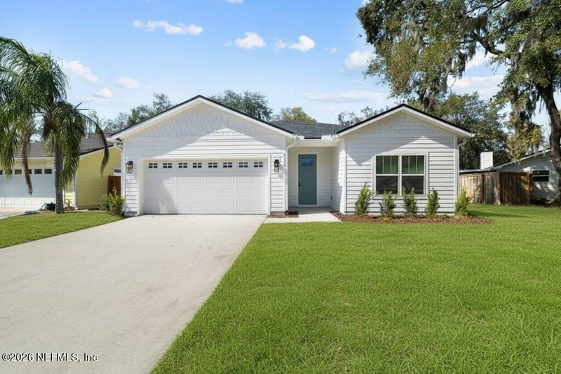 9019 Hipps Rd, Jacksonville, FL 32222