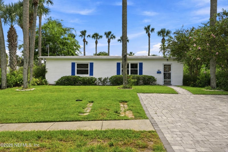 902 N 8th Ave N, Jacksonville Beach, FL 32250