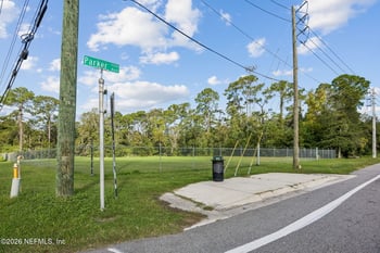 9020 Parker Ave, Jacksonville, FL 32218