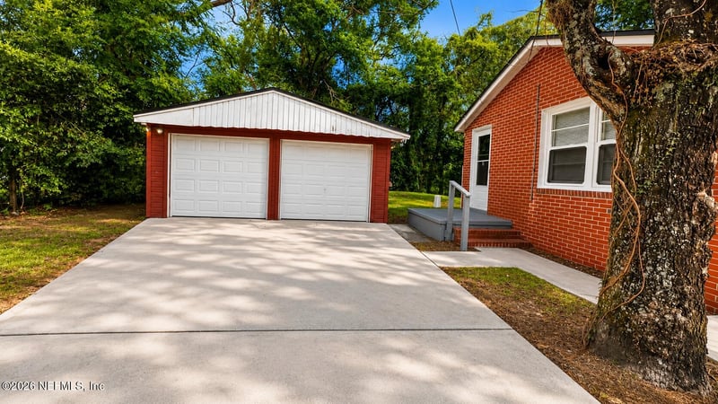9025 Monroe Ave, Jacksonville, FL 32208