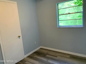 904 Burney Ln, Baldwin, FL 32234