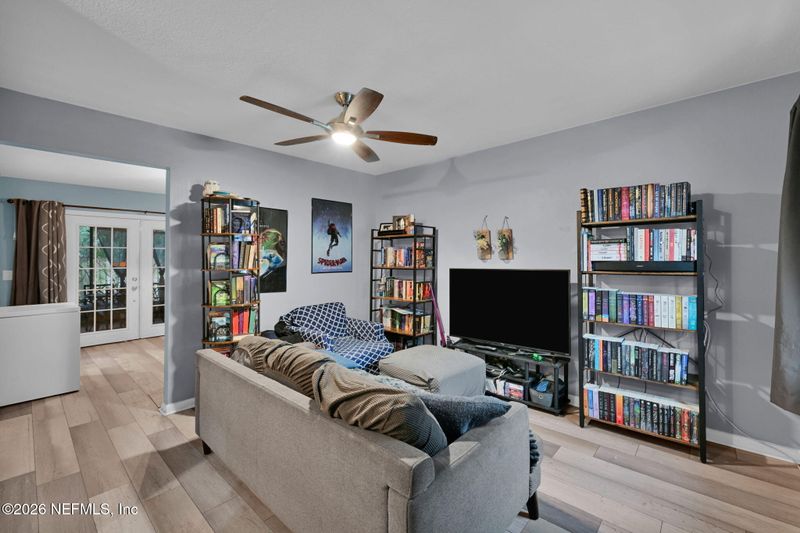 904 Kettering Way, Orange Park, FL 32073