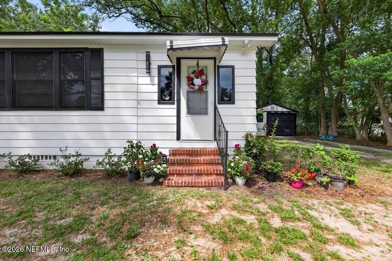 9046 Tyler Ave, Jacksonville, FL 32208