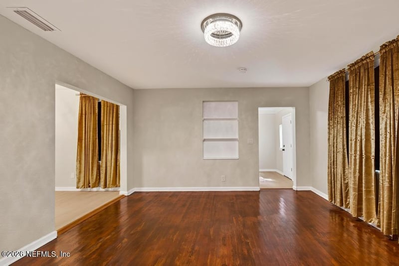 9046 Tyler Ave, Jacksonville, FL 32208