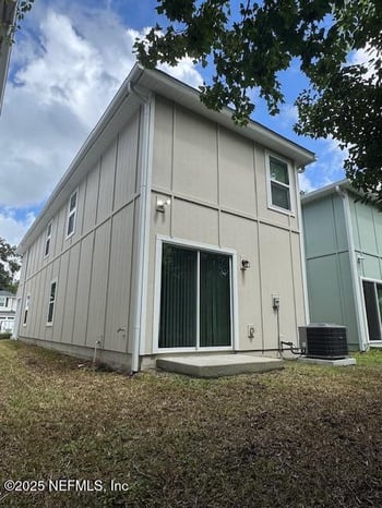 9048 Eaton Ave, Jacksonville, FL 32211