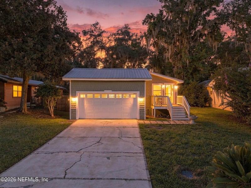 905 St Johns Ave, Green Cove Springs, FL 32043