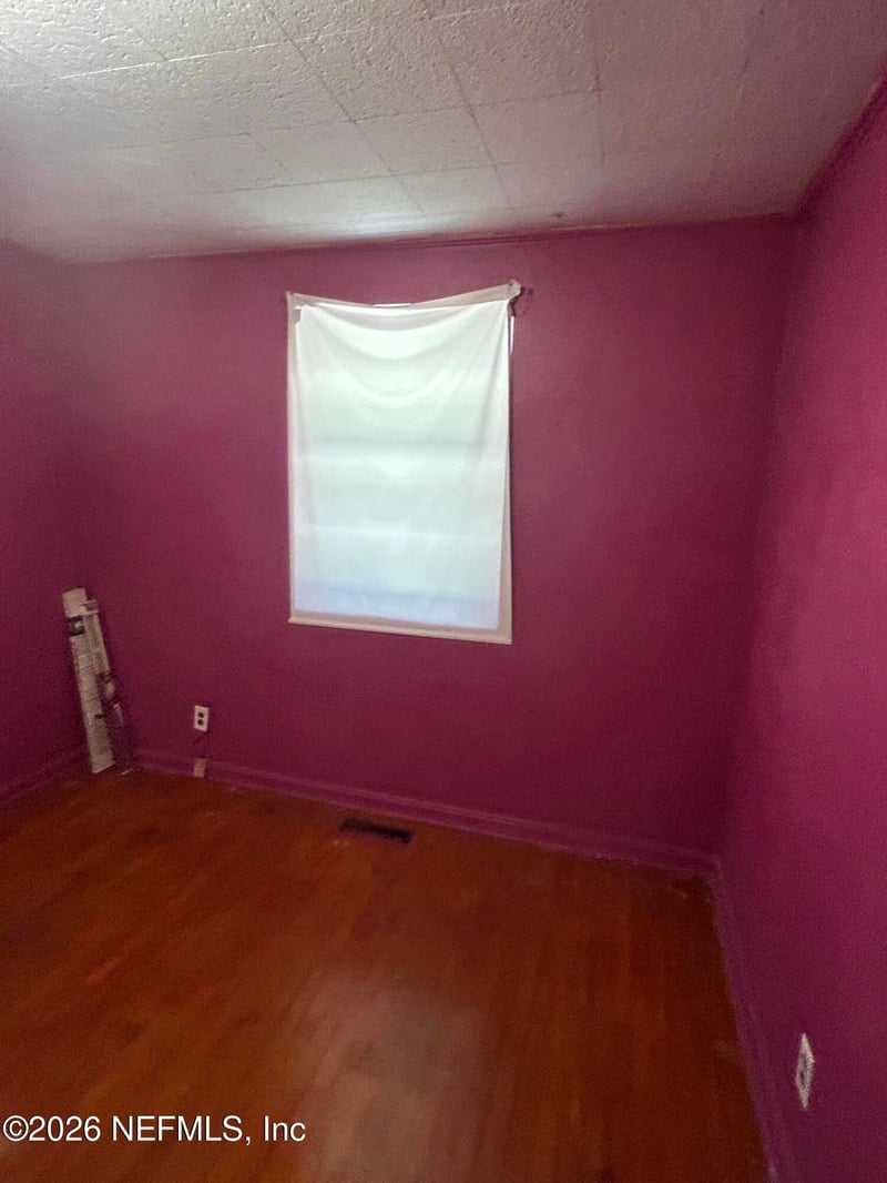 9053 Jefferson Ave, Jacksonville, FL 32208