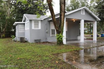 9061 Monroe Ave, Jacksonville, FL 32208