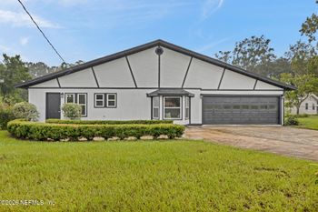 907 Crest Dr E, Jacksonville, FL 32221