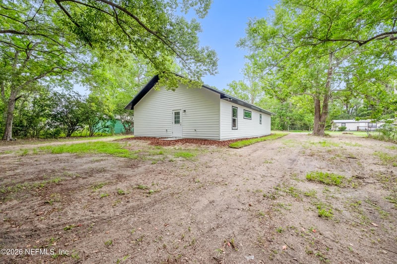 907 N Thompson St, Starke, FL 32091