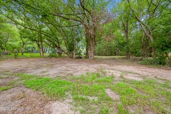 907 N Thompson St, Starke, FL 32091