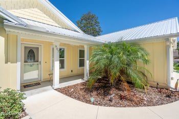 907 Queen Rd, St Augustine, FL 32086