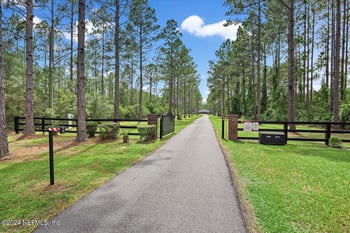 9070 County Road 217, Jacksonville, FL 32234